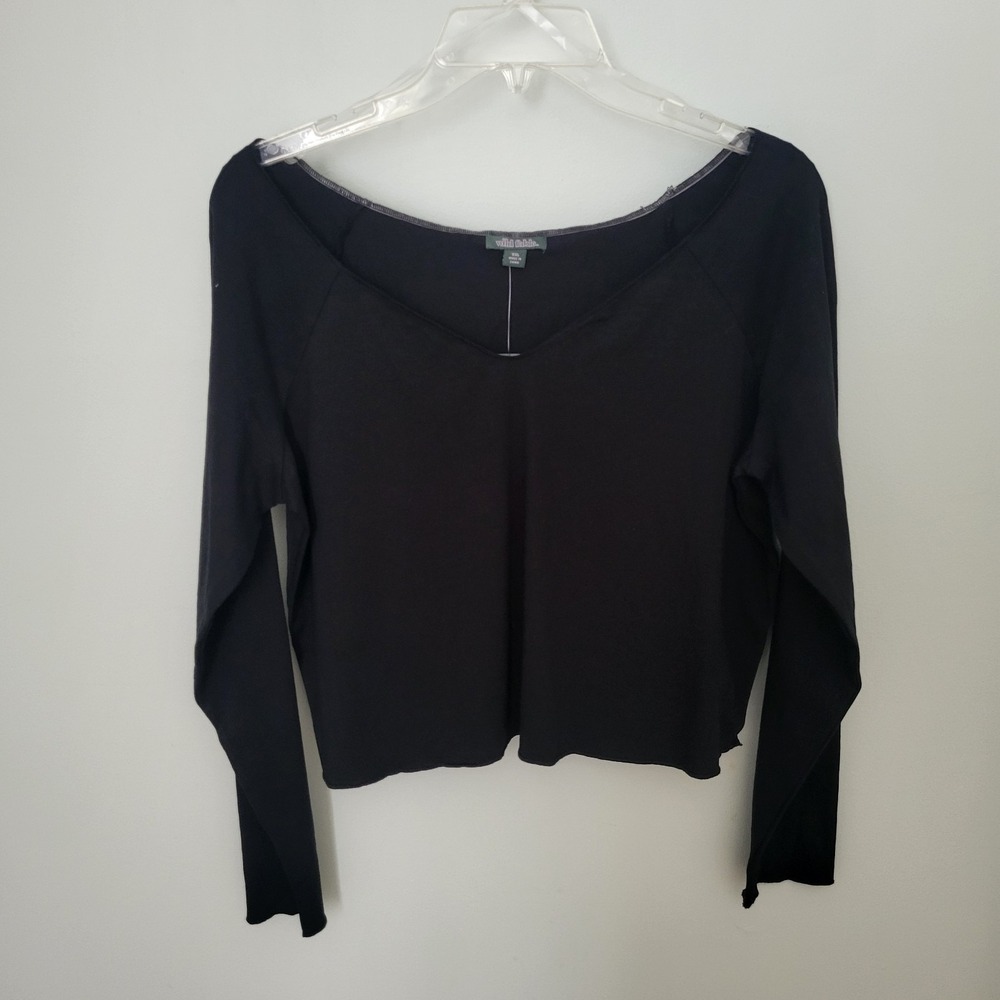 Wild‎ Fable XXL black V-neck top Stretch long sleeves cropped raw hem